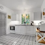 Iivo - 1-3km From The Sea By Interhome *